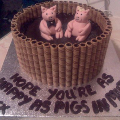 Moving House Piggies Cake
