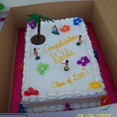 Goldie's Graduation Cake