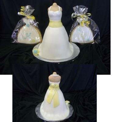 Wedding_Gown__Cookie_Favors.jpg