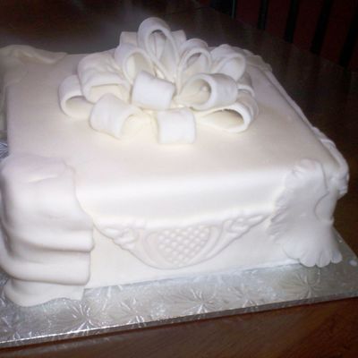 First Cake Made With Fondant