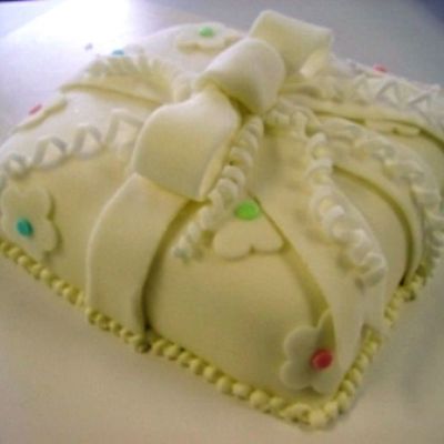 Wilton Course Iii - Cake 1