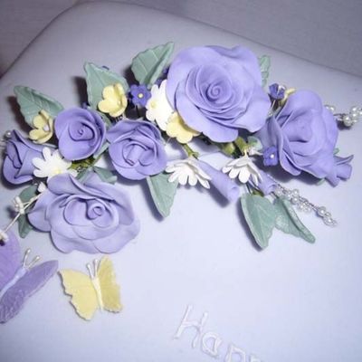 Lilac Roses & Butterflies