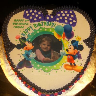 Minnie Mouse Cake