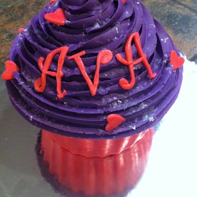 Giant Cupcake For 1St Birthday