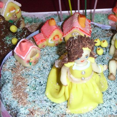 Details On Princess Cake