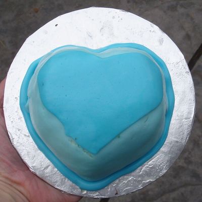 Blue Valentine Cupcake