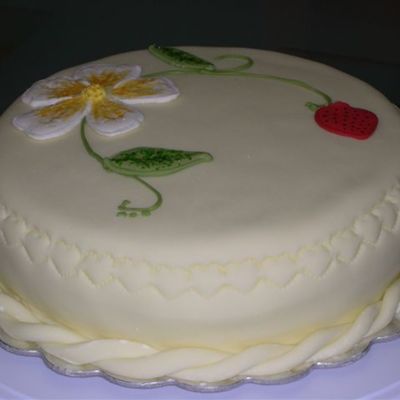 My First Fondant And Color Flow Cake