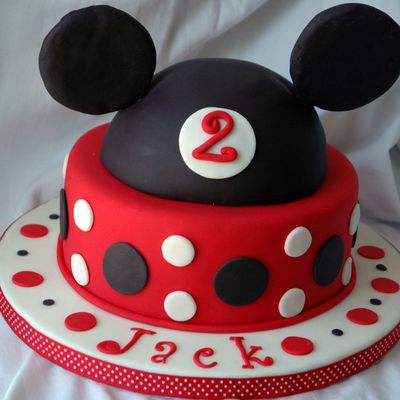 Mickey Mouse Cake
