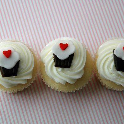 Cupcake On A Cupcake!