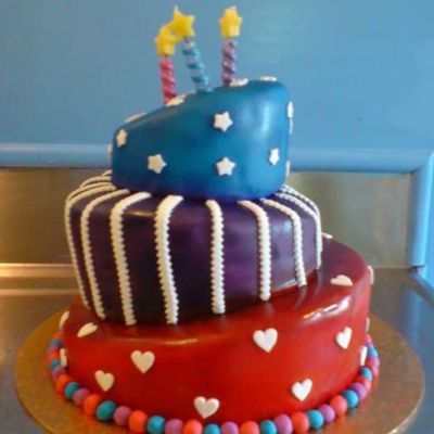 My First Topsy Turvey Cake Ever!!