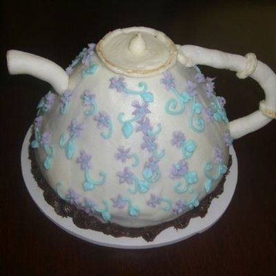 Teapot Cake