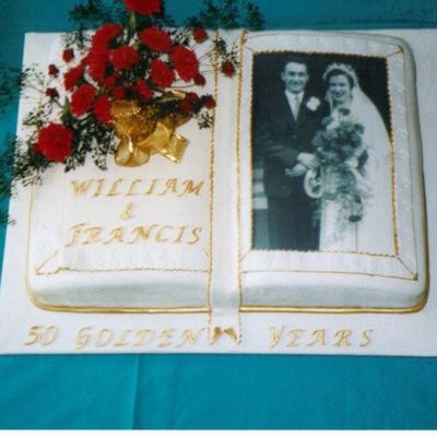 Golden Wedding Cake
