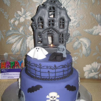 Hallowen Birthday Cake