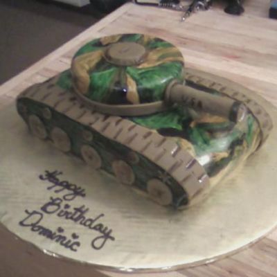 Tank Cake