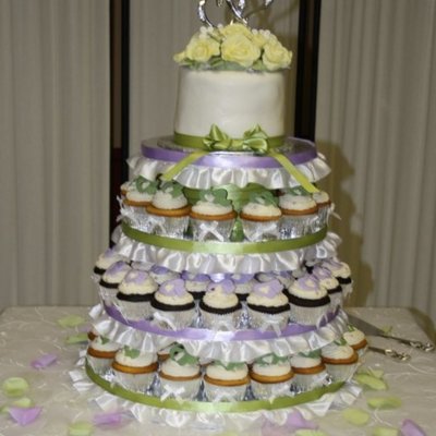 Wedding Cake With Cupcake