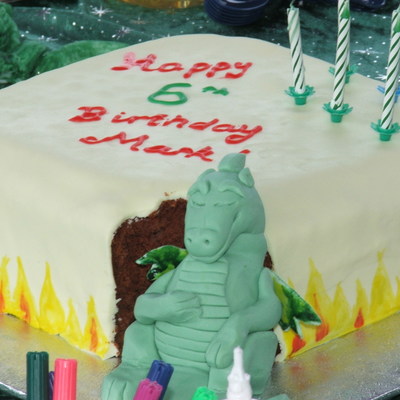 Dragon Cake