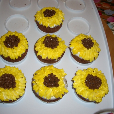 Sunflowers Cupcake
