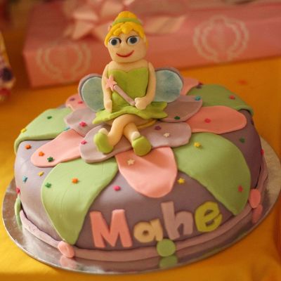 Tinkerbell Cake