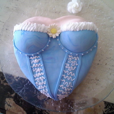 Bustier Cake