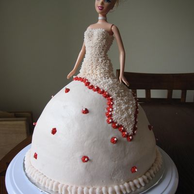 Barbie Bride With Red Flowers