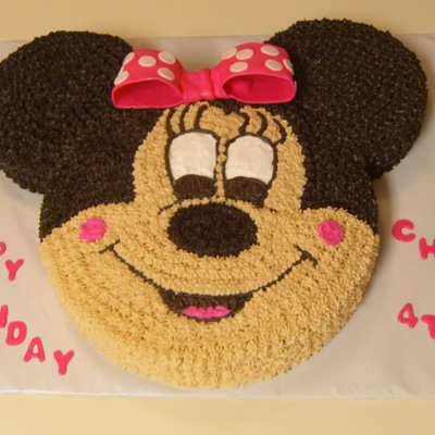 Minnie Mouse Face Cake