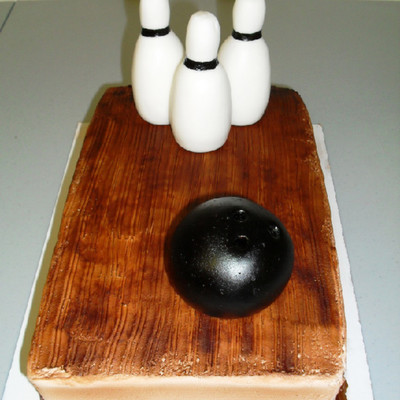Bowling Lane Cake