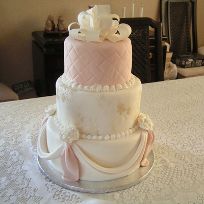 Practice Wedding Cake Details