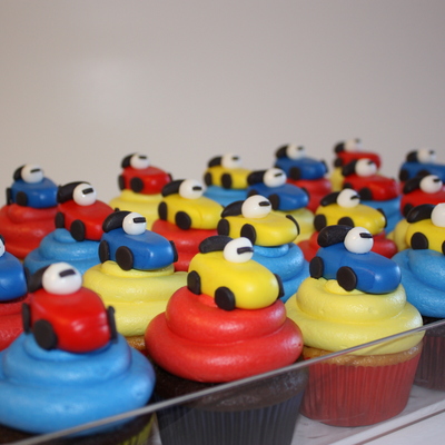 Race Cars Cupcakes