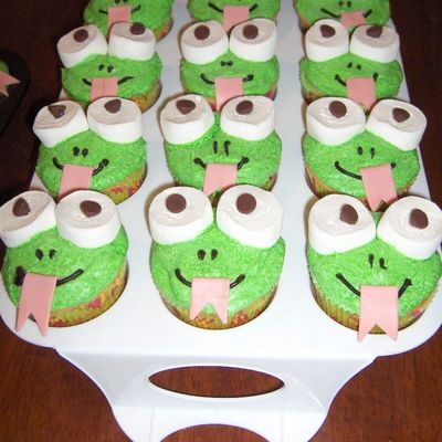 Frog Cupcakes