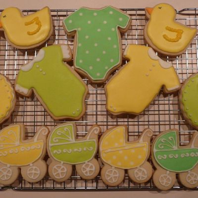 Neutral Baby Shower Cookies