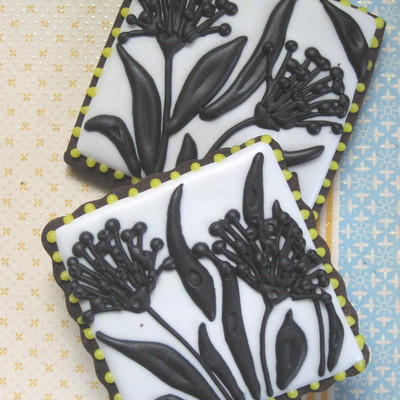 Onion Flower Silhouette Cookies