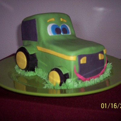 Trevors Tractor (Smash Cake)