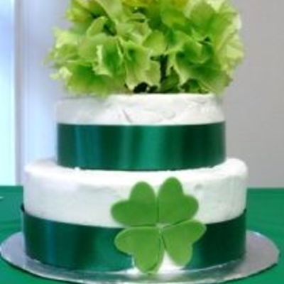 Clover Cake 4-H