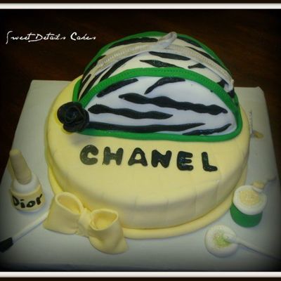 Make Up Bag Birthday Cake