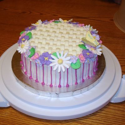 Flower Cake With Butterfly