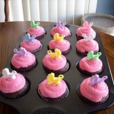 Cupcakes For Co-Worker Having A Baby Girl