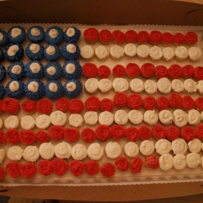 Cupcake Flag