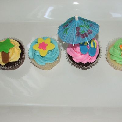 Luau Cupcakes