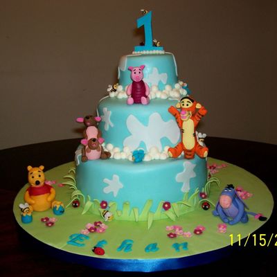 Winnie The Pooh & Friends 1St Birthday