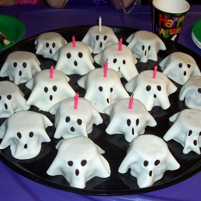 Ghost Cupcakes