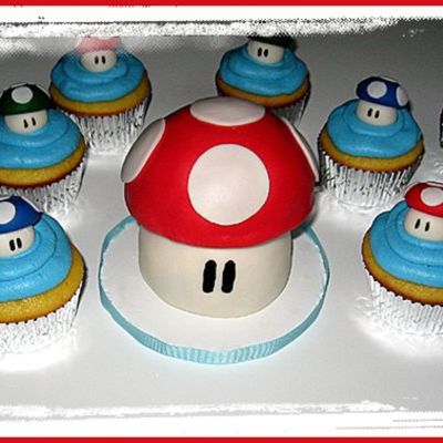 Super Mario Bros 1-Up Toad Mushrooms