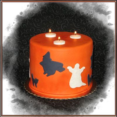 Halloween Centerpiece Candle Cake