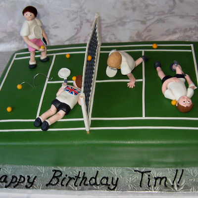 Commical Tennis Cake