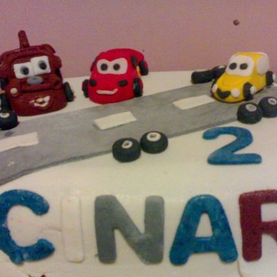 Lightning Mcqueen & Friends