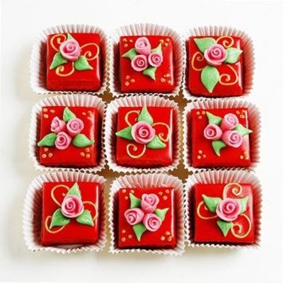 Red Petit Fours