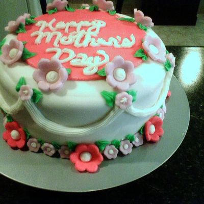Mothers Day Cake