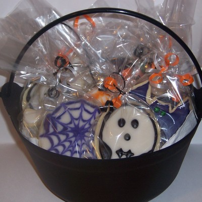 Witches Cauldron Of Cookies