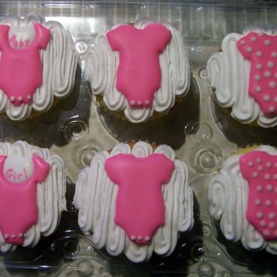 Jen's Baby Shower Cupcakes