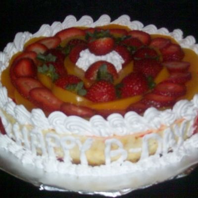 Strawberries And Peaches Cheesecake