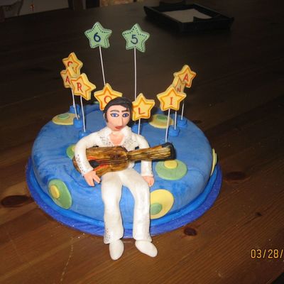 Elvis Cake